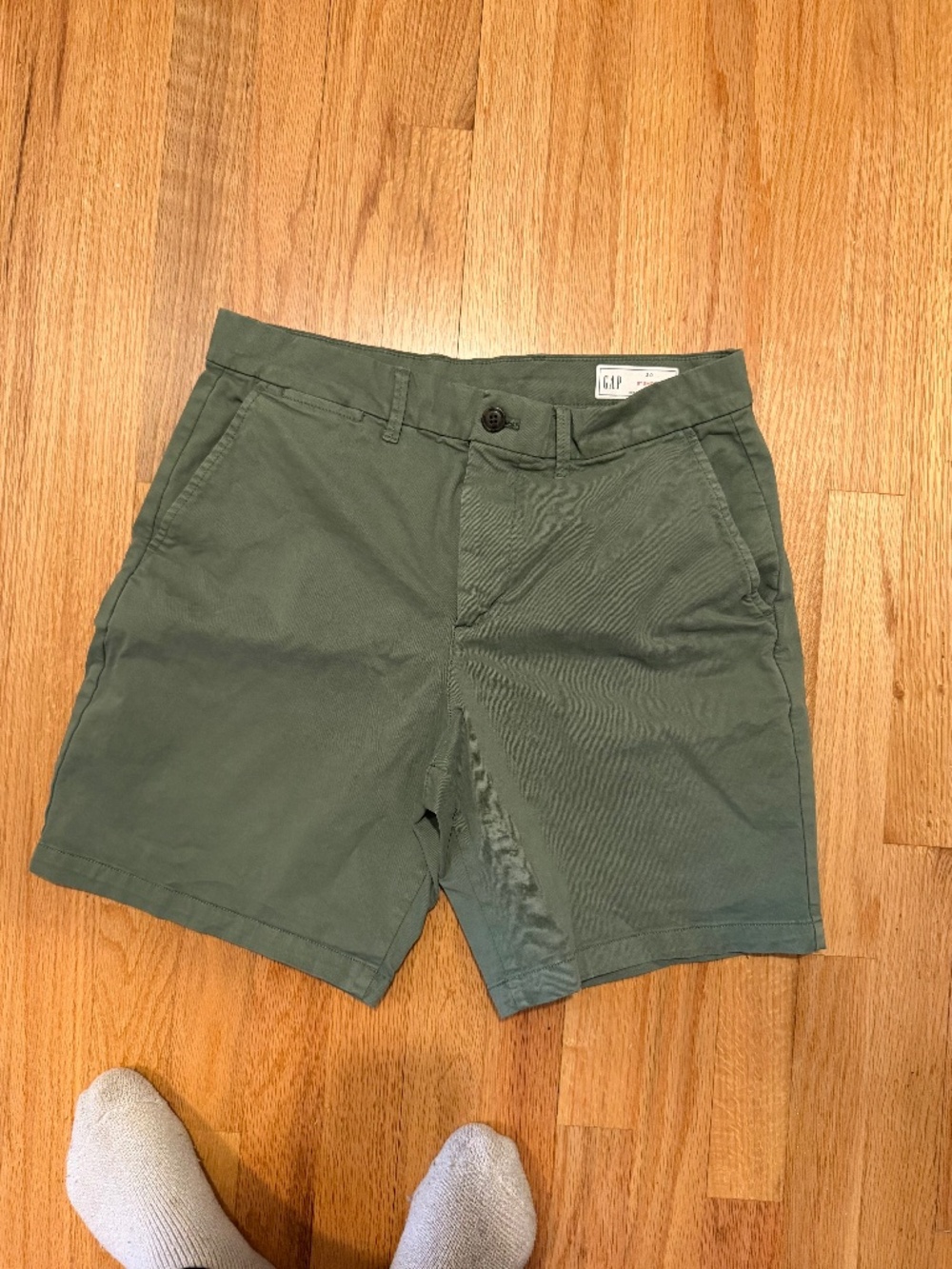 GAP Men’s Olive Green 8” Chino Shorts Size 30